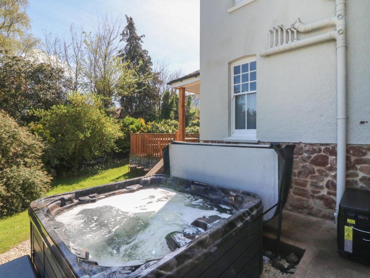 Westholme Lodge Minehead Eksteriør billede